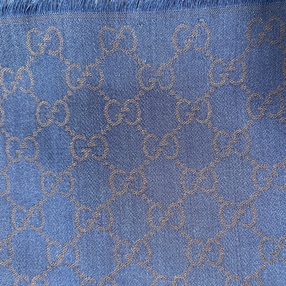 GG Guccissima Wool-Silk Blend Shawl - Picture 9 of 10